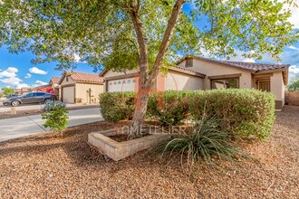 597 W Casa Mirage Dr in Casa Grande, AZ - Building Photo - Building Photo