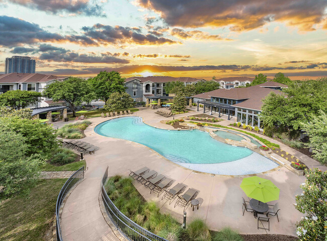 MAA Starwood in Frisco, TX - Foto de edificio - Building Photo