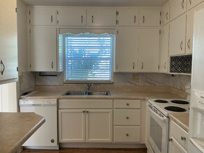 610 Oriole Dr in Lakeland, FL - Building Photo - Building Photo