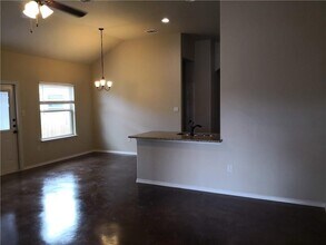 233 Joanne Lp in Buda, TX - Building Photo - Building Photo