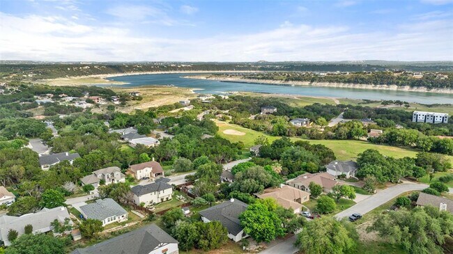2819 Declaration Cir in Lago Vista, TX - Building Photo - Building Photo
