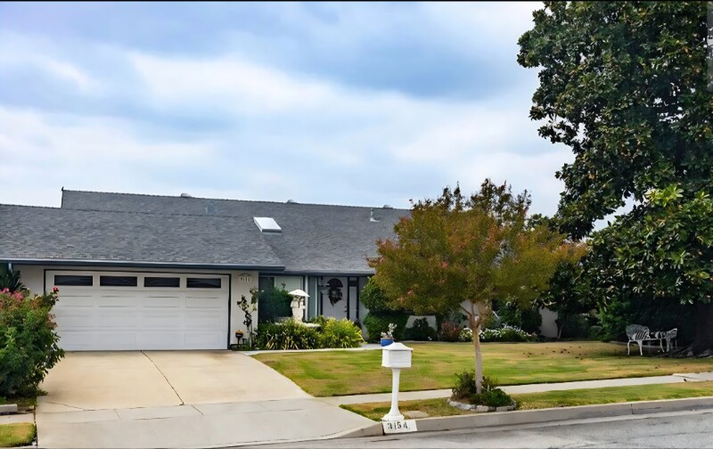 3154 Valaria Dr N in Highland, CA - Building Photo