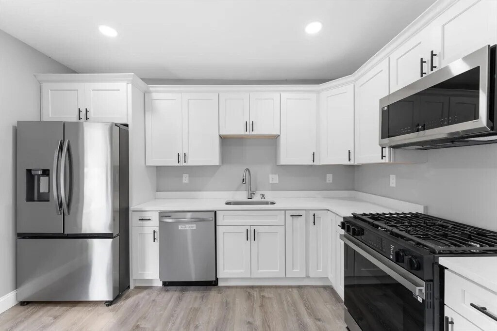 25 Martland Ave in Brockton, MA - Building Photo