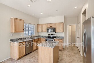 3543 W Steinbeck Ct in New River, AZ - Building Photo - Building Photo