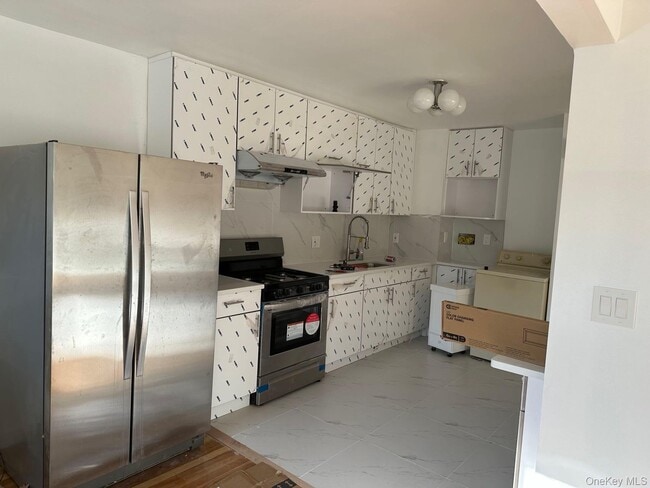 61-36 219th St in Queens, NY - Building Photo - Building Photo