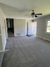 108 Northampton Dr in Hampton, VA - Building Photo - Building Photo