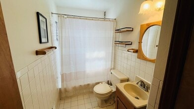 2530 Maiden Ln SW in Roanoke, VA - Building Photo - Building Photo