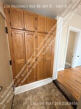 236 Prospect Ave NE in Grand Rapids, MI - Building Photo - Building Photo