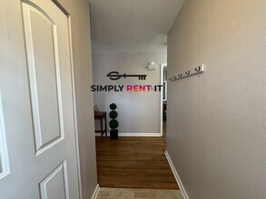 322 Hilltop Rd in Ames, IA - Building Photo - Building Photo