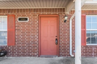 3503 SW Victoria Pl in Bentonville, AR - Building Photo - Building Photo