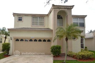 9404 NW 8th Cir in Plantation, FL - Building Photo