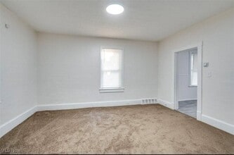 6701 Gertrude Ave, Unit 3 in Cleveland, OH - Building Photo - Building Photo