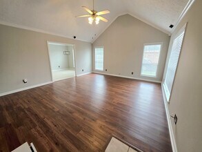 63 Lilly Pad Cir in Millbrook, AL - Building Photo - Building Photo