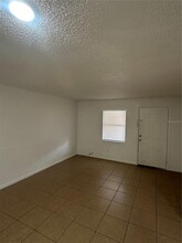 2218 Leo Dr in Auburndale, FL - Building Photo - Building Photo