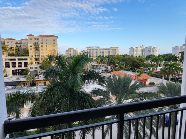 233 S Federal Hwy in Boca Raton, FL - Building Photo - Building Photo