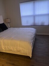 521 Brooklyn Ct in Virginia Beach, VA - Building Photo - Building Photo