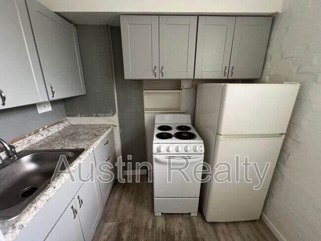 324 N Newstead Ave in St. Louis, MO - Building Photo - Building Photo