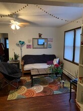 513 8th Ave SE in Minneapolis, MN - Building Photo - Building Photo
