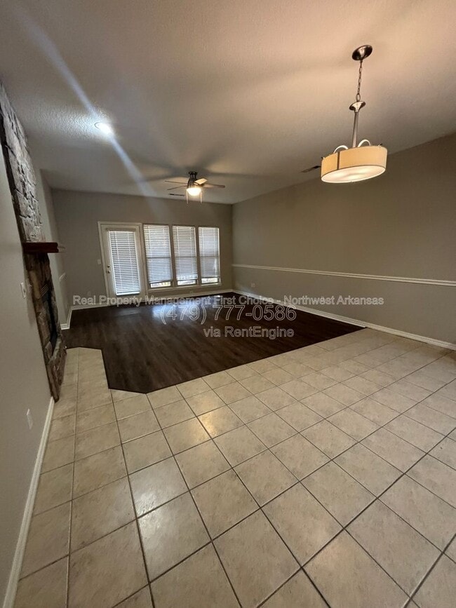 56 Watkins Way in Bella Vista, AR - Building Photo - Building Photo