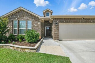 809 Shepperton Wy in Northlake, TX - Building Photo - Building Photo