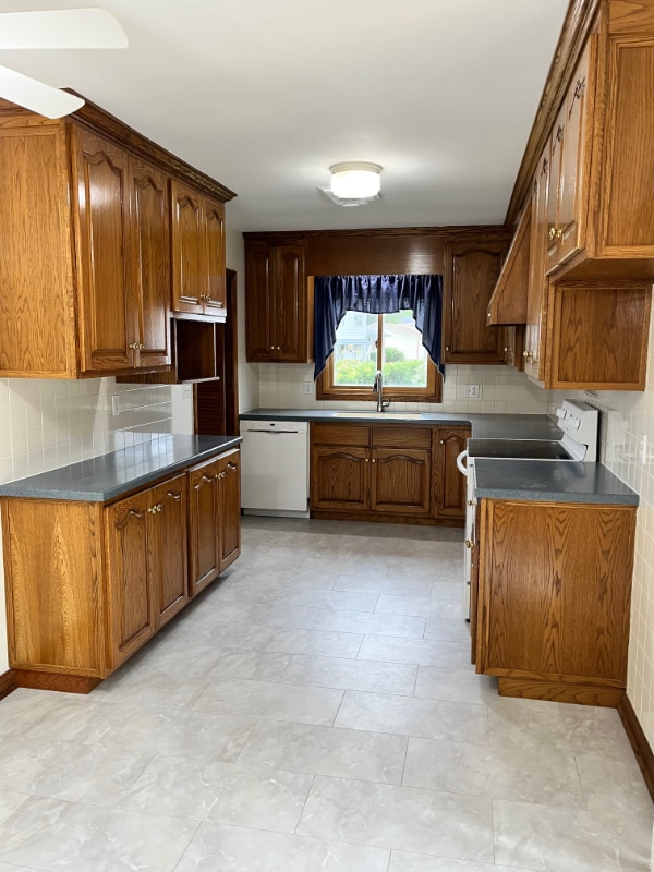 5708 Paiute Rd in Virginia Beach, VA - Building Photo - Building Photo