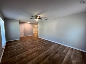 5503 Hooper Dr in Wichita Falls, TX - Building Photo - Building Photo