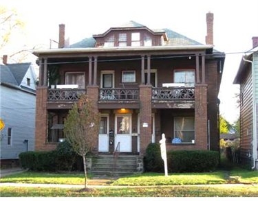 725 E 6th St in Erie, PA - Foto de edificio