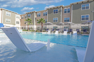 Avanti Legacy Violet Parc- SENIOR LIVING in McAllen, TX - Building Photo - Building Photo