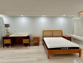 2895 Kalakaua Ave in Honolulu, HI - Building Photo - Building Photo