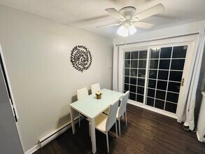 314 W 12th St in Front Royal, VA - Foto de edificio - Building Photo