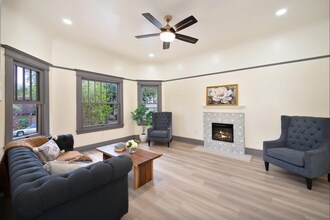 1716 T St in Sacramento, CA - Building Photo - Building Photo