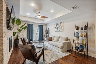 1323 St Joseph St in Dallas, TX - Building Photo - Building Photo
