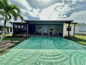 3165 Bunny Run Dr in North Fort Myers, FL - Building Photo - Building Photo