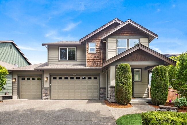 property at 154 Hoquiam Ave NE