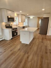 46 Jean Dr in North Attleboro, MA - Building Photo - Building Photo