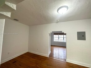 1337 Pennsylvania Ave in Miami Beach, FL - Building Photo - Building Photo