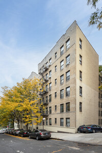 583-593 W 215th St in New York, NY - Foto de edificio - Building Photo