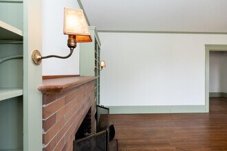 1062 Mariposa Ave in Berkeley, CA - Building Photo - Building Photo