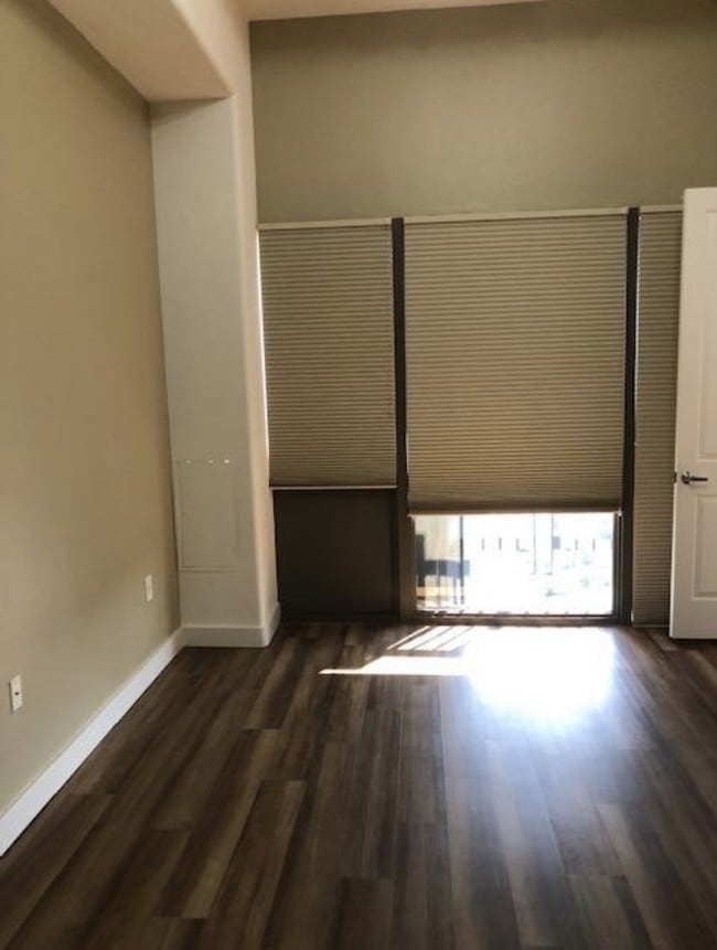 600 Admiral Blvd-Unit -1904 in Kansas City, MO - Building Photo - Building Photo