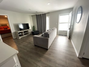 622 Murphy Dr in Romeoville, IL - Building Photo - Building Photo