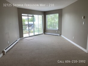 32725 George Ferguson Way in Abbotsford, BC - Building Photo - Building Photo