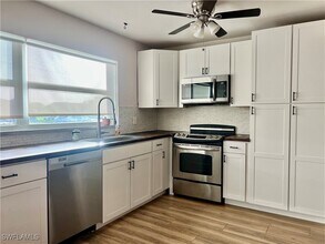 5219 Tower Dr in Cape Coral, FL - Building Photo - Building Photo