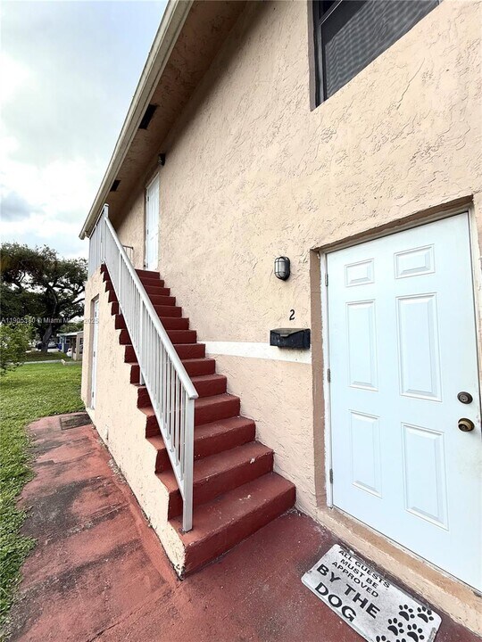 1185 SW 16th Ave in Fort Lauderdale, FL - Building Photo