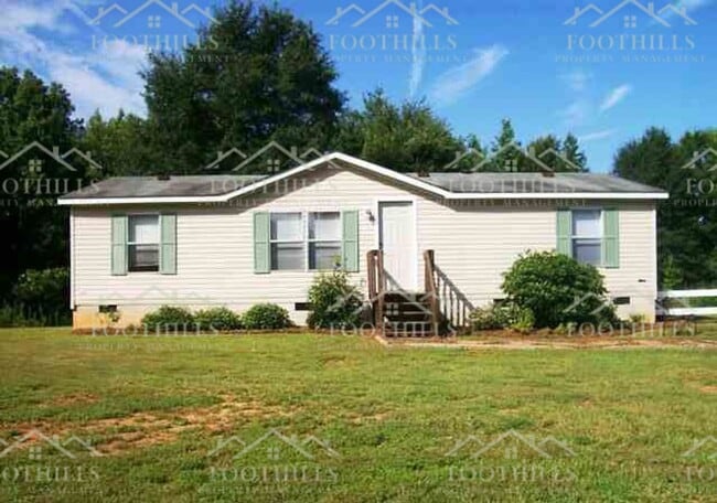 property at 924 Lebanon Rd