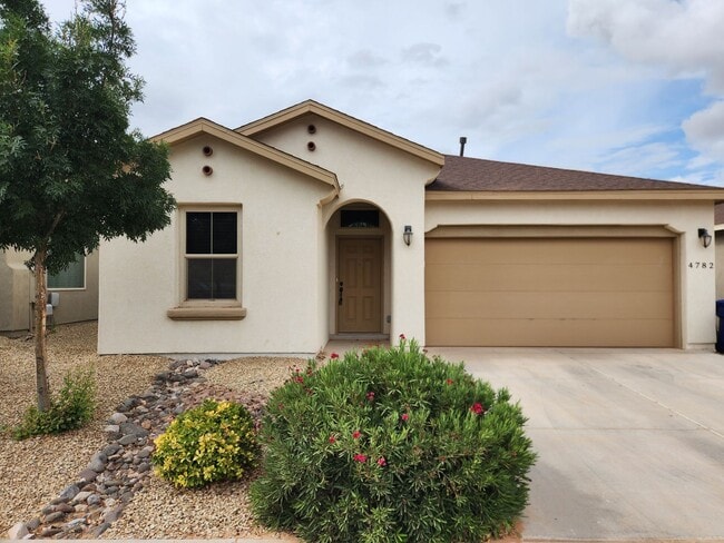4782 La Poblana Ave in Las Cruces, NM - Building Photo - Building Photo