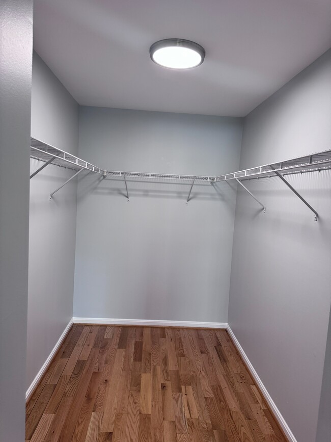 5 Bayview Ct in Essex, MD - Building Photo - Building Photo