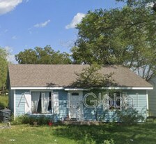 3609 S Taylor St in Amarillo, TX - Building Photo