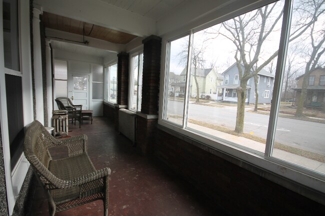 1606 W Main St-Unit -1 in Fort Wayne, IN - Building Photo - Building Photo