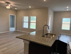 5106 Juniper Lagoon Ln in Rosenberg, TX - Building Photo - Building Photo