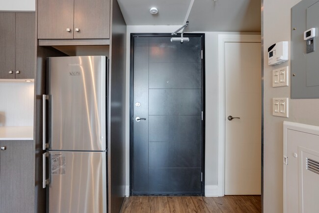 property at 930-936 6 Ave SW
